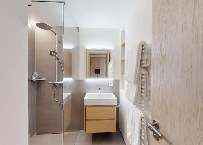 아파트 Leonard 첼레리나